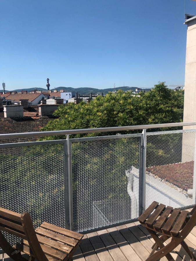 Augartenblick Penthauscombo 15/16 - Blick Zum Riesenrad Apartamento Viena Exterior foto