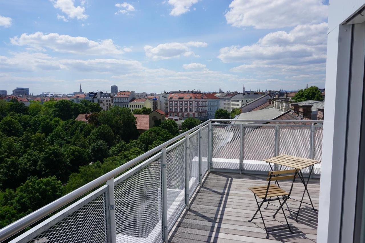 Augartenblick Penthauscombo 15/16 - Blick Zum Riesenrad Apartamento Viena Exterior foto