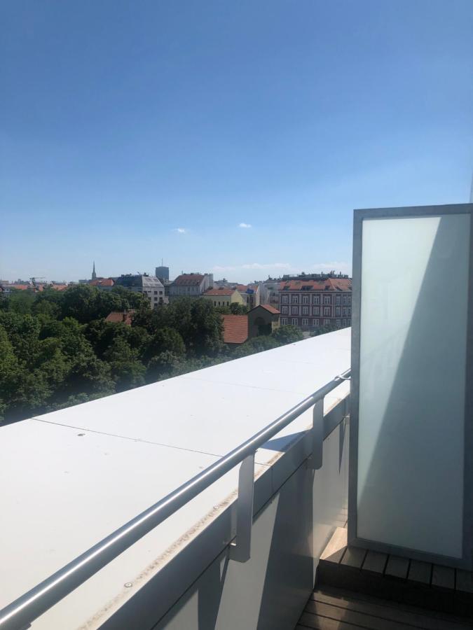 Augartenblick Penthauscombo 15/16 - Blick Zum Riesenrad Apartamento Viena Exterior foto